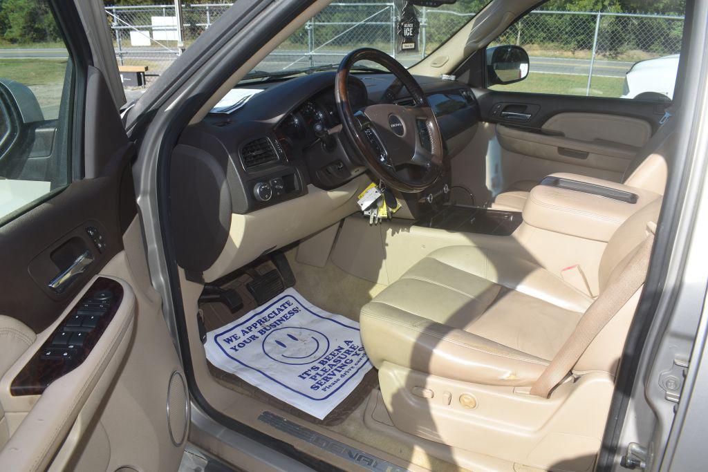 2007 GMC Yukon - $8,500